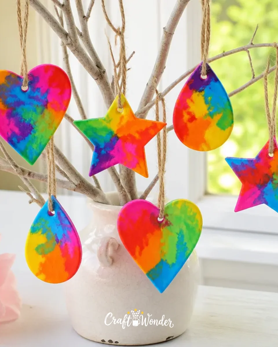 Mothers day craft with air dry clay | Clay for mother’s day, Clay ideas mothers day, Melted crayon crafts